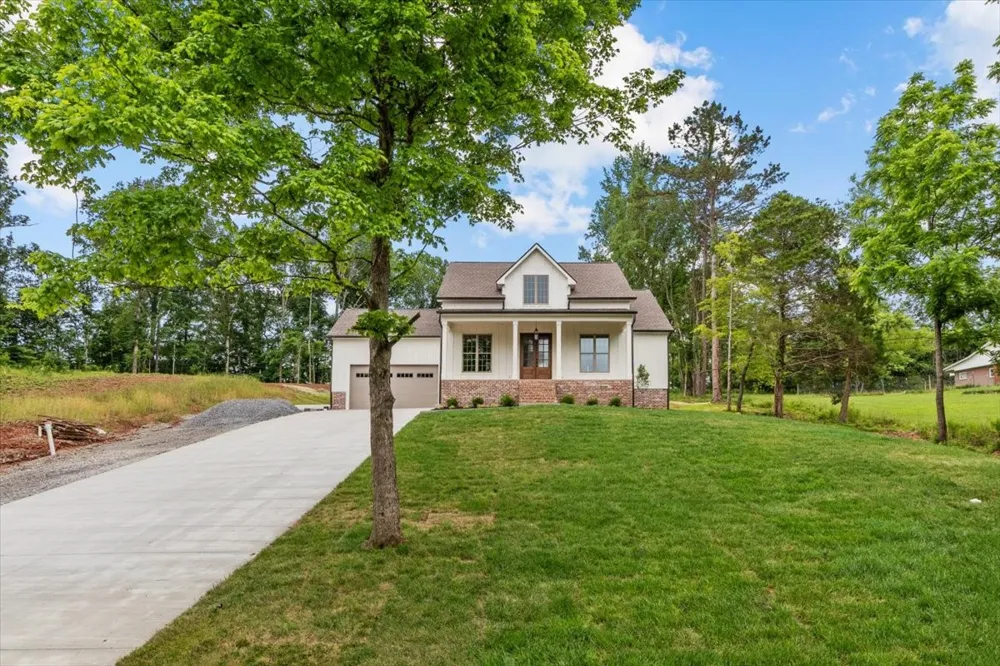 171 Roby Dr Erin, TN 37061