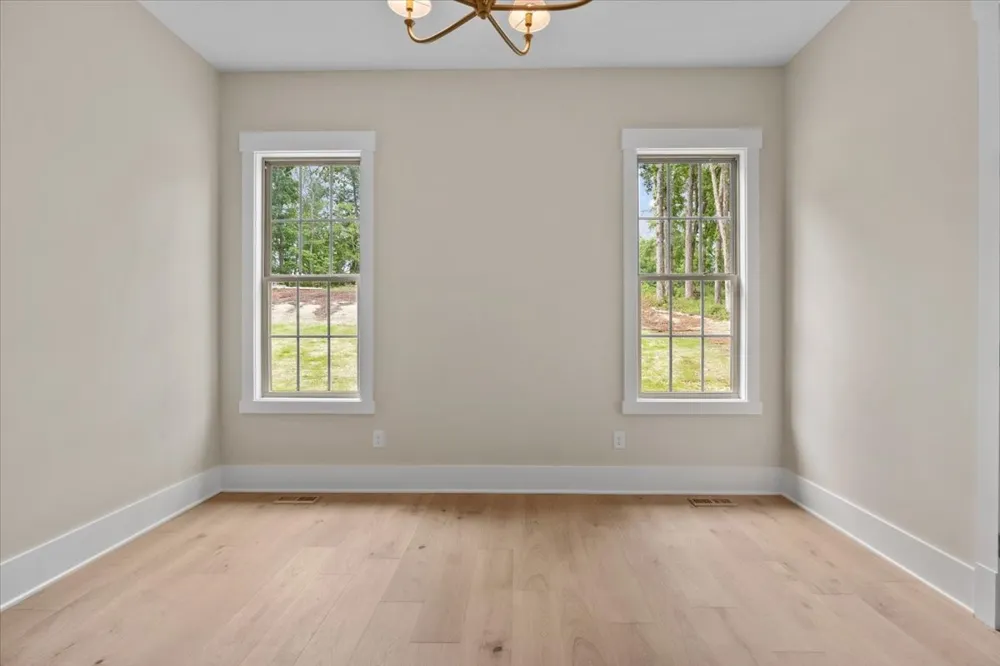171 Roby Dr Erin, TN 37061