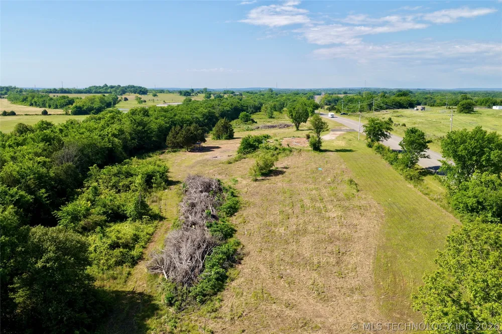 111213 Old Highway 69 Checotah, OK 74426