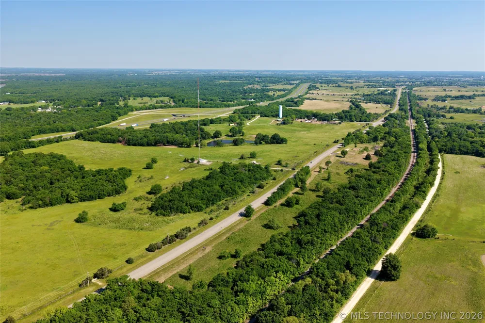 111213 Old Highway 69 Checotah, OK 74426