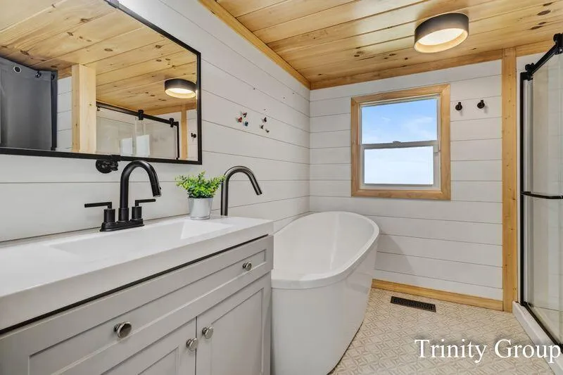 7615 S Croton Hardy Drive Croton Township, MI 49337