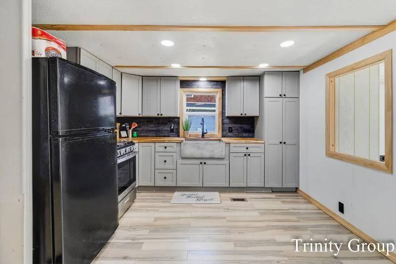 7615 S Croton Hardy Drive Croton Township, MI 49337