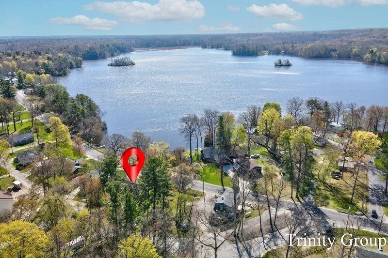7615 S Croton Hardy Drive Croton Township, MI 49337