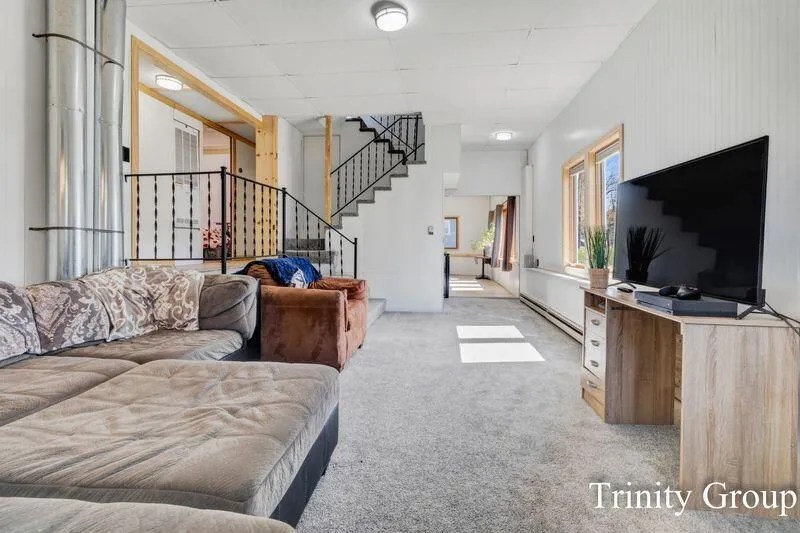 7615 S Croton Hardy Drive Croton Township, MI 49337