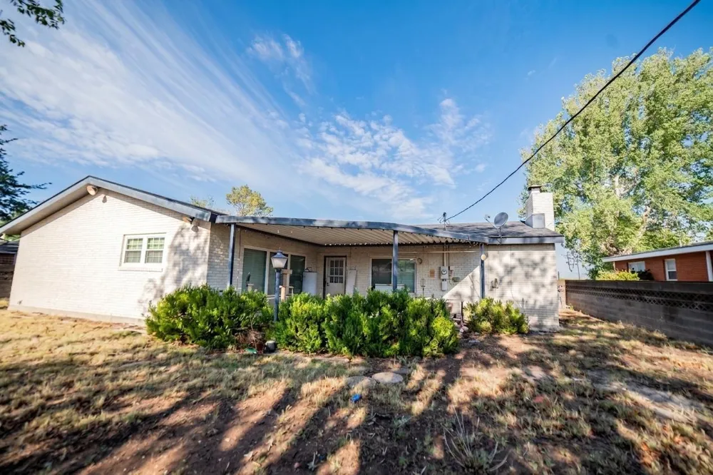 1106 Avenue F Denver City, TX 79323