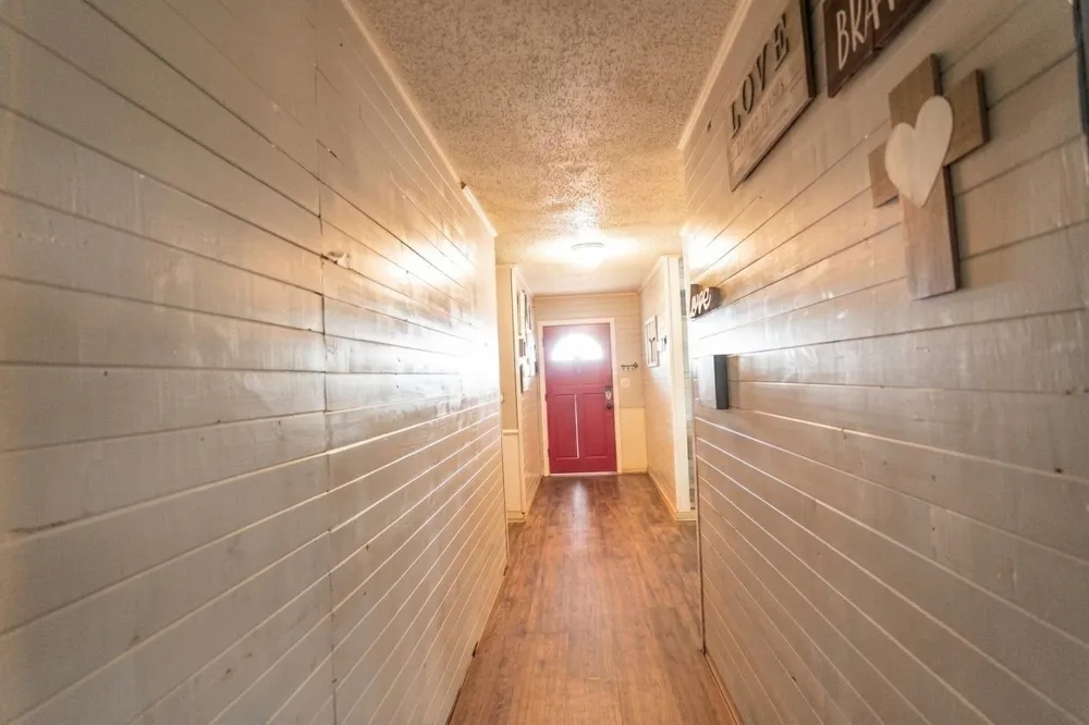 1106 Avenue F Denver City, TX 79323