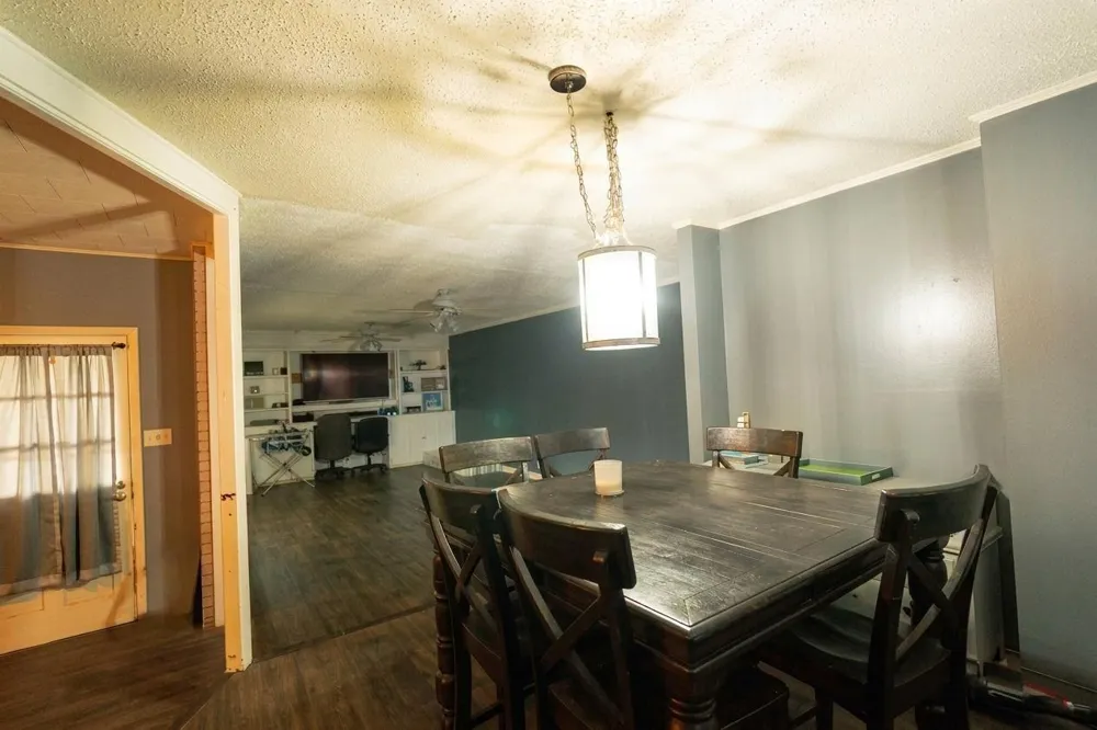 1106 Avenue F Denver City, TX 79323