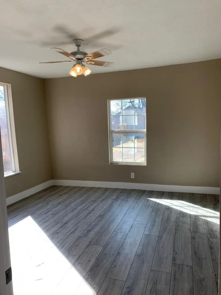 1506 Vermont Avenue Dallas, TX 75216