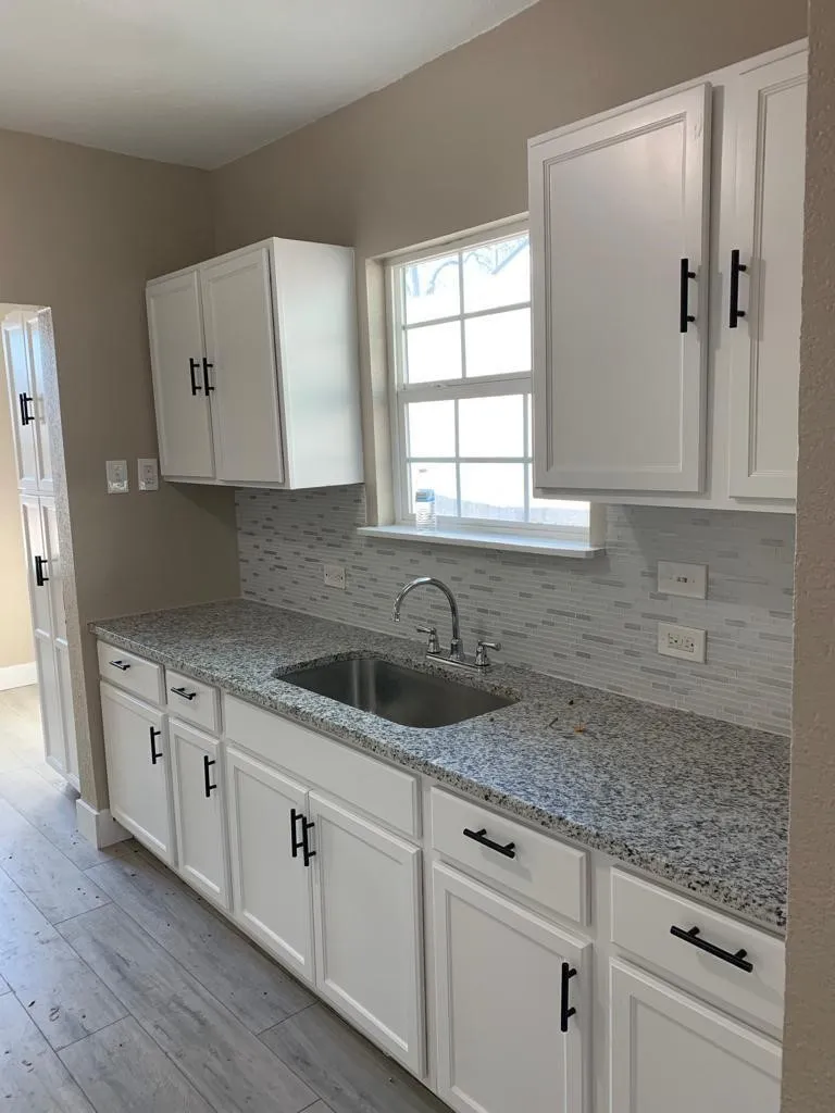 1506 Vermont Avenue Dallas, TX 75216