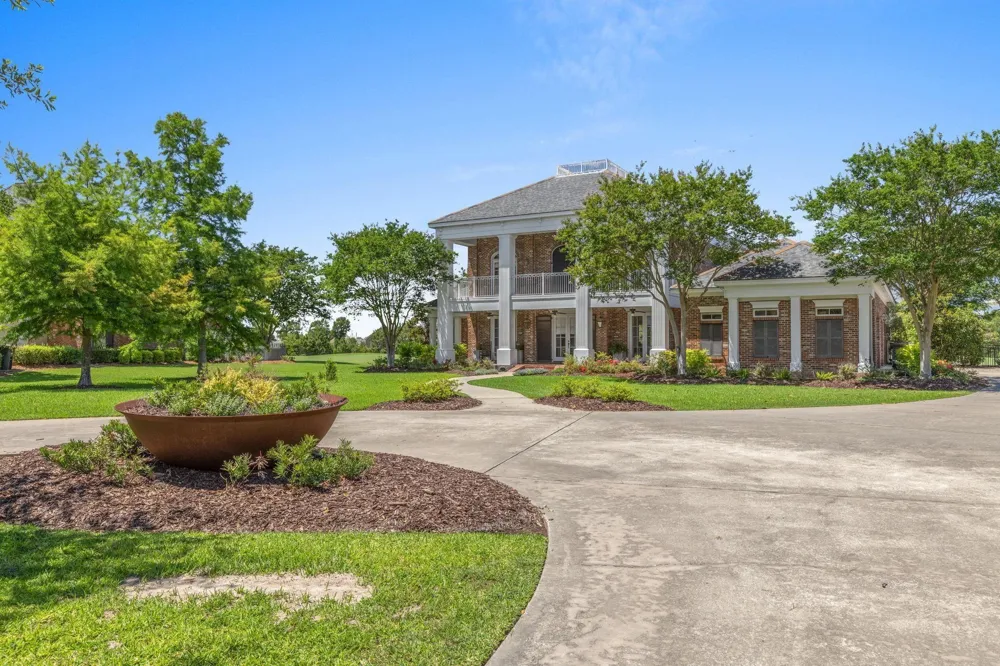 4270 Indigo Place Lake Charles, LA 70605