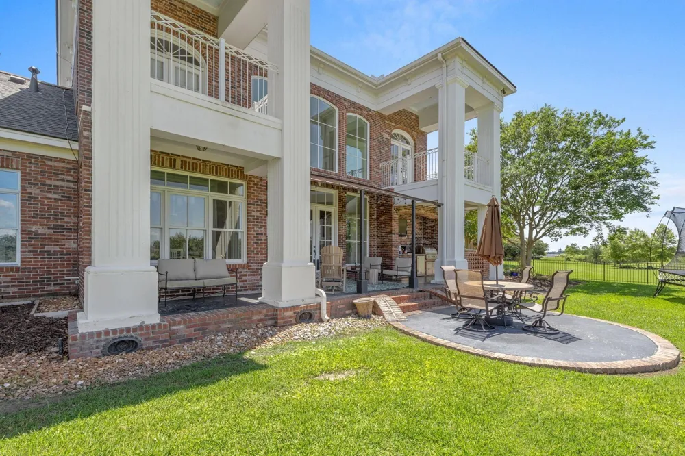 4270 Indigo Place Lake Charles, LA 70605