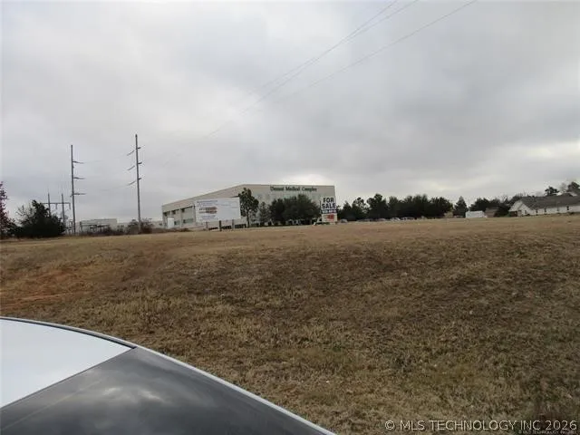 1401 Bryan Durant, OK 74701