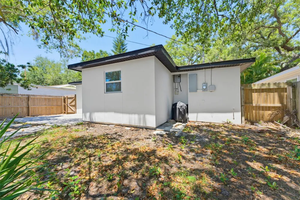 1275 PALM STREET Clearwater, FL 33755