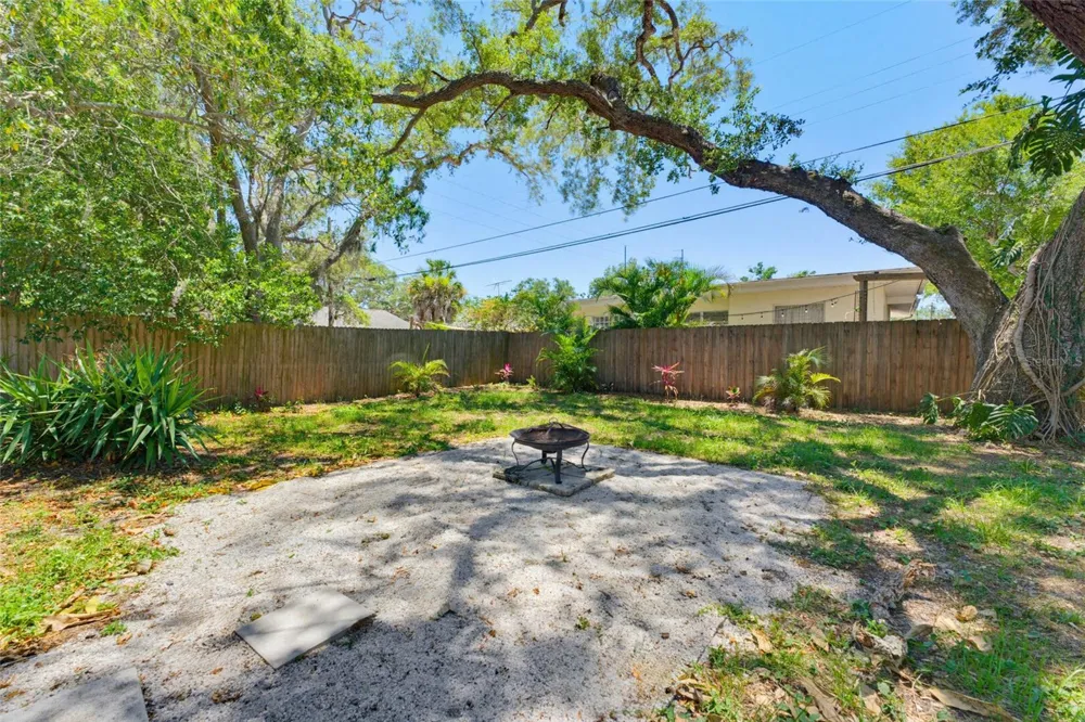 1275 PALM STREET Clearwater, FL 33755