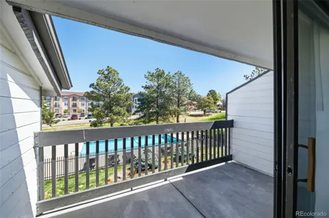 532 Oakwood Drive #B207