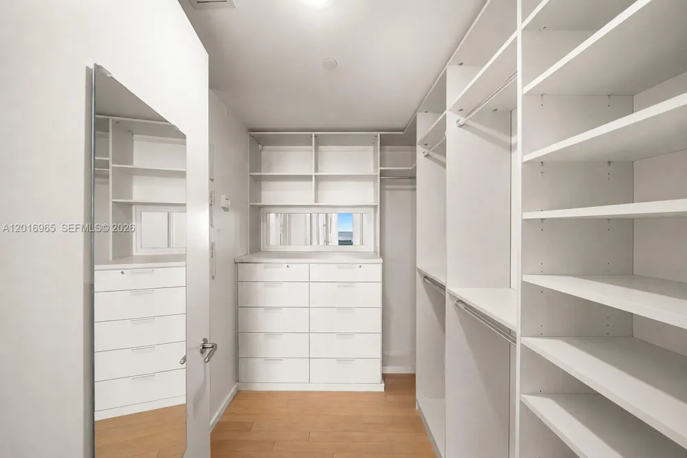 2901 Collins Ave #901 Miami Beach, FL 33140