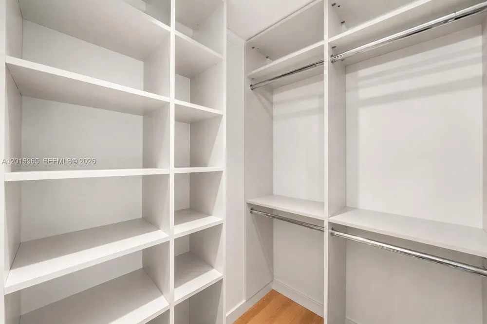 2901 Collins Ave #901 Miami Beach, FL 33140
