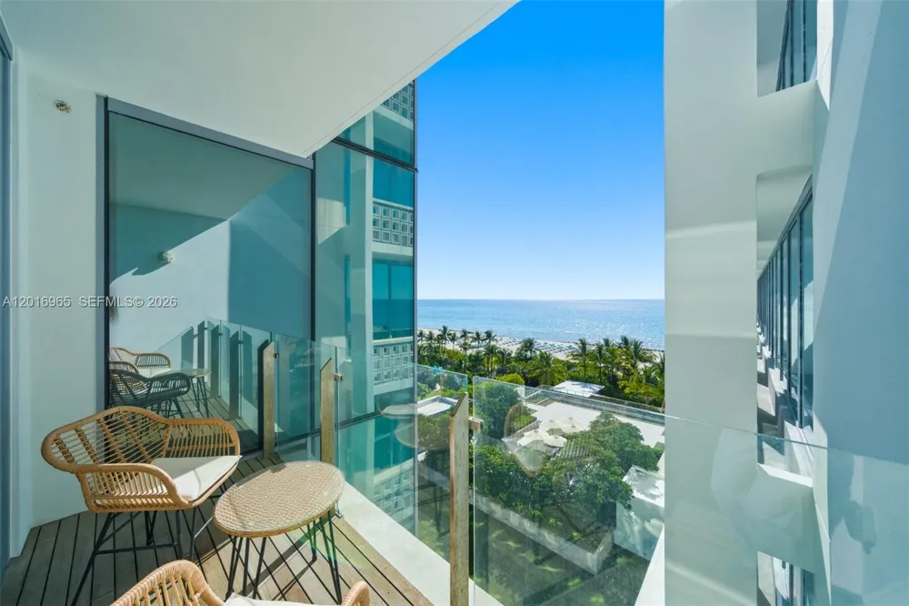 2901 Collins Ave #901 Miami Beach, FL 33140