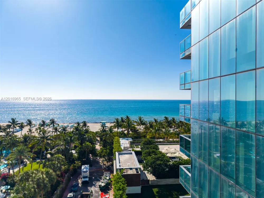 2901 Collins Ave #901 Miami Beach, FL 33140