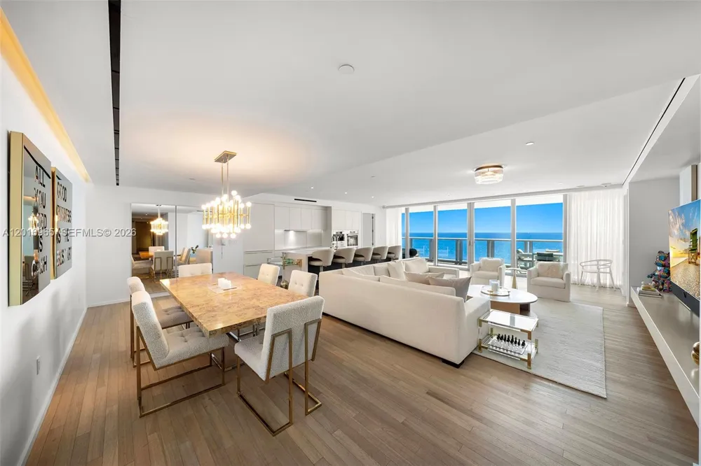 2901 Collins Ave #901 Miami Beach, FL 33140