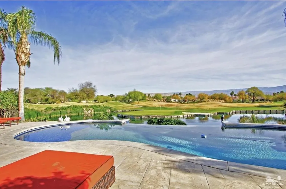 104 Loch Lomond Road Rancho Mirage, CA 92270