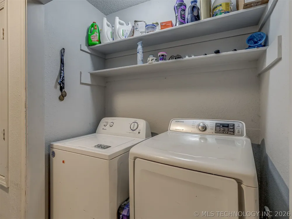 218 S 3rd Avenue Stroud, OK 74079