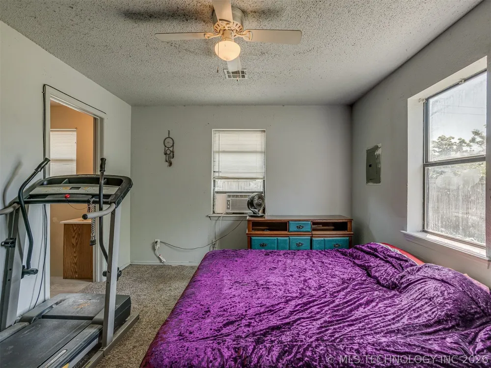 218 S 3rd Avenue Stroud, OK 74079