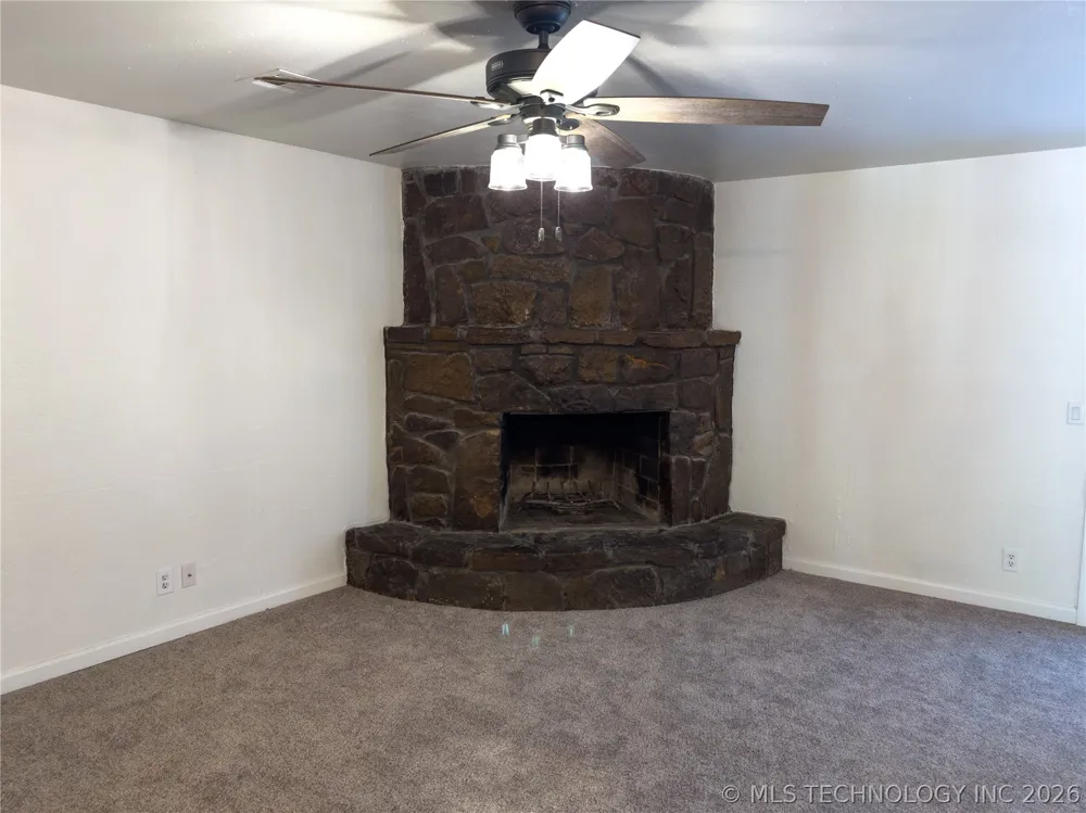 23712 E 104th Street S Broken Arrow, OK 74014