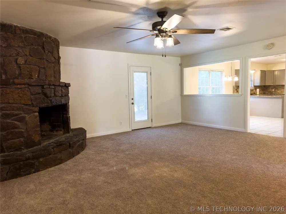 23712 E 104th Street S Broken Arrow, OK 74014