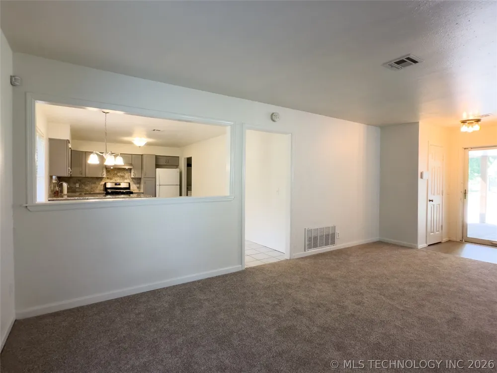 23712 E 104th Street S Broken Arrow, OK 74014