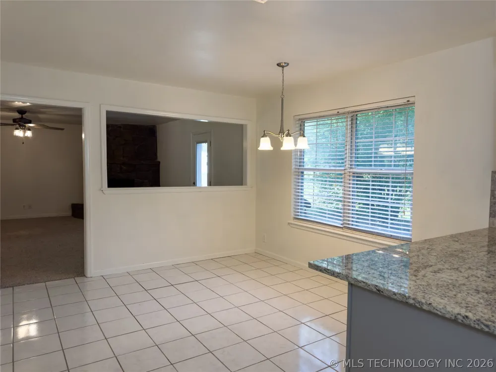 23712 E 104th Street S Broken Arrow, OK 74014