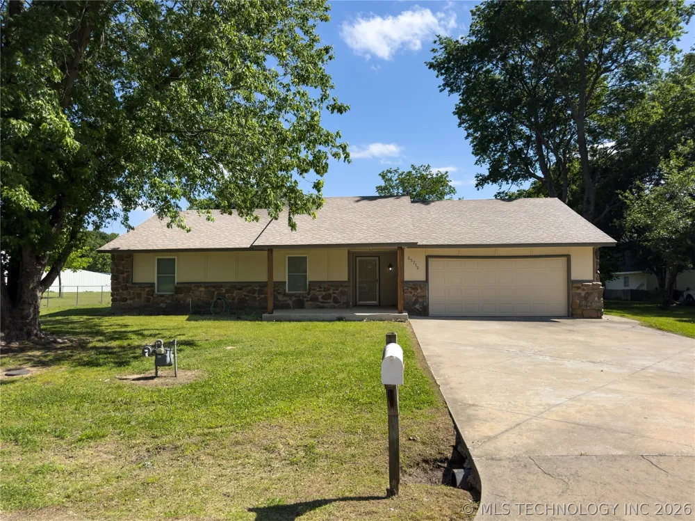 23712 E 104th Street S Broken Arrow, OK 74014