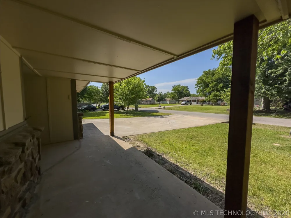 23712 E 104th Street S Broken Arrow, OK 74014
