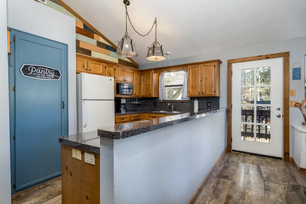 97 Greenway Drive Trinity, TX 75862