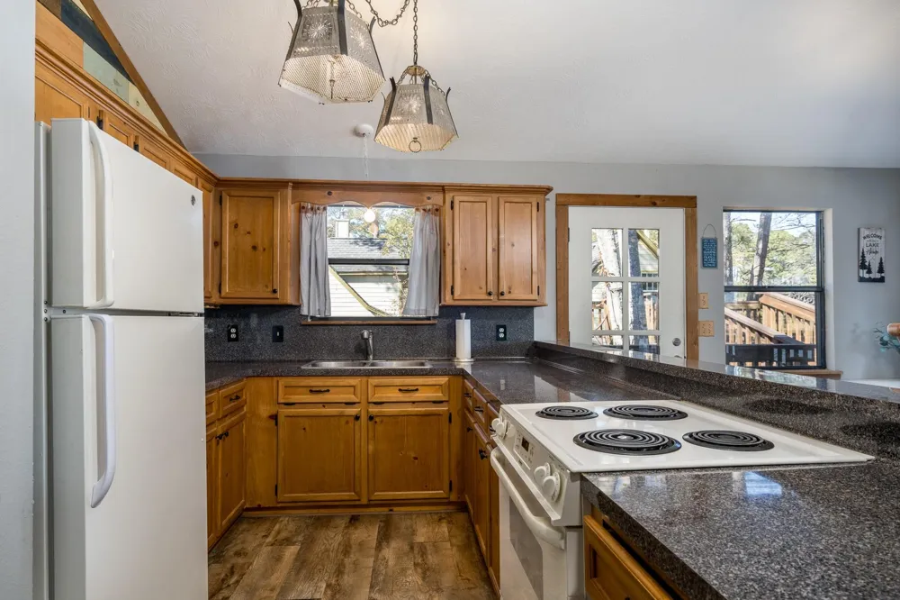 97 Greenway Drive Trinity, TX 75862