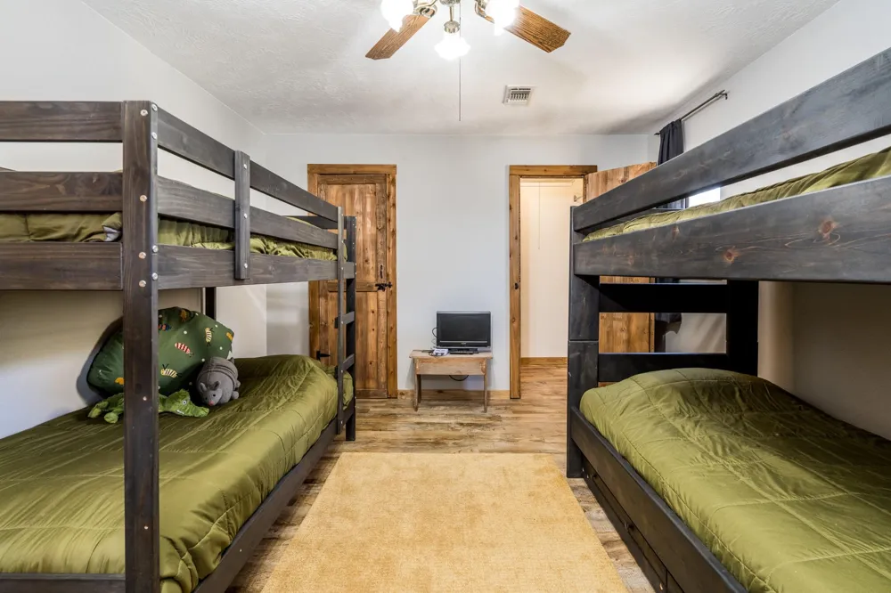 97 Greenway Drive Trinity, TX 75862