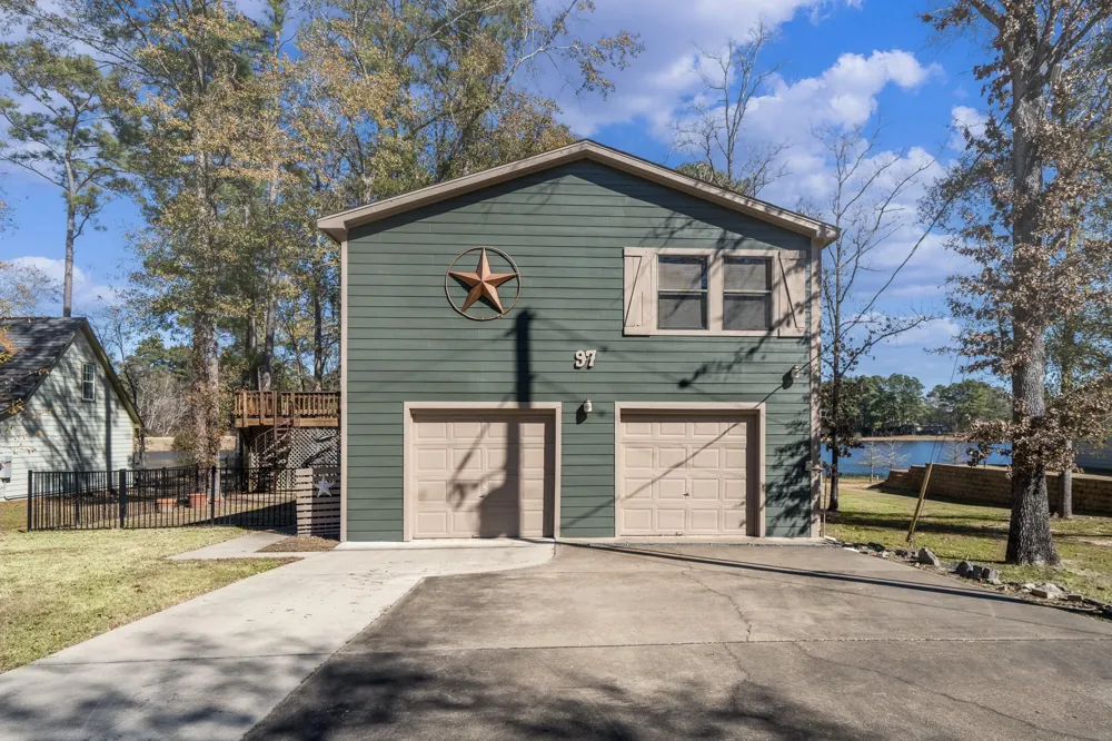 97 Greenway Drive Trinity, TX 75862