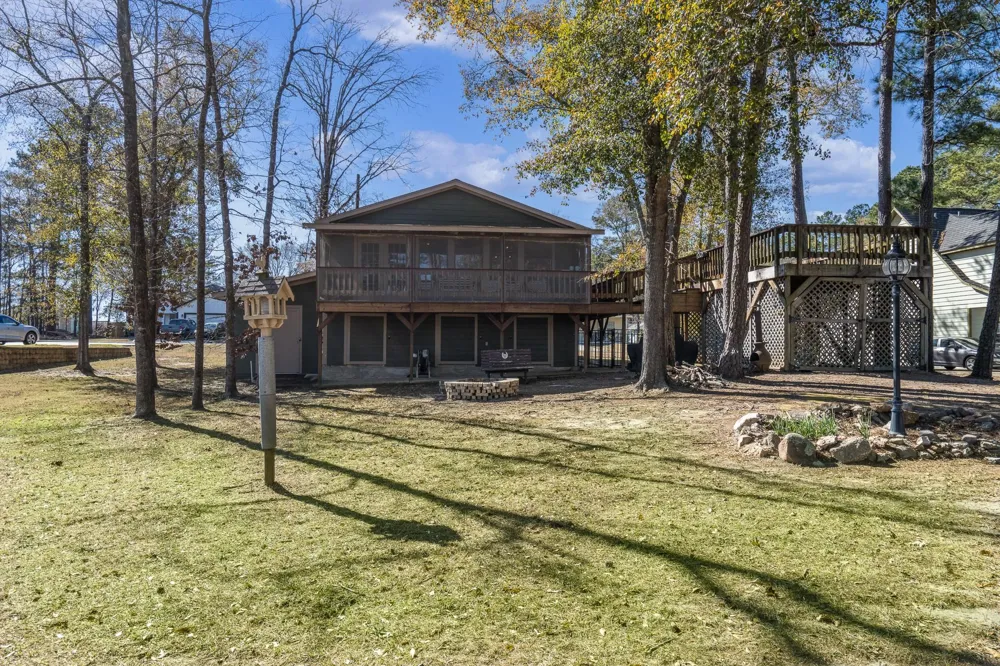 97 Greenway Drive Trinity, TX 75862