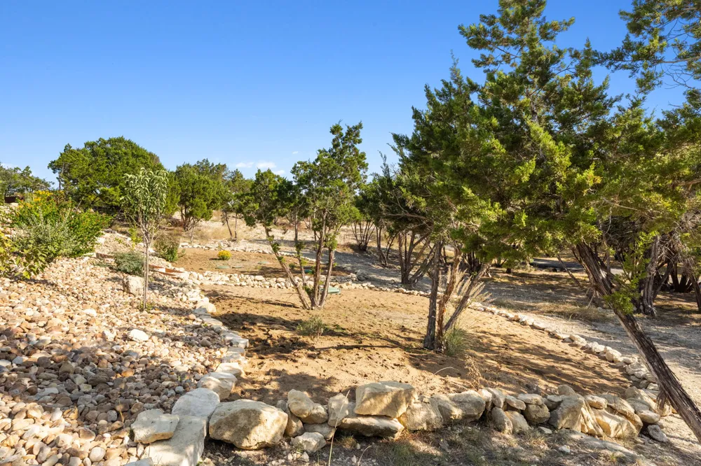 503 Happy Trail Dripping Springs, TX 78620