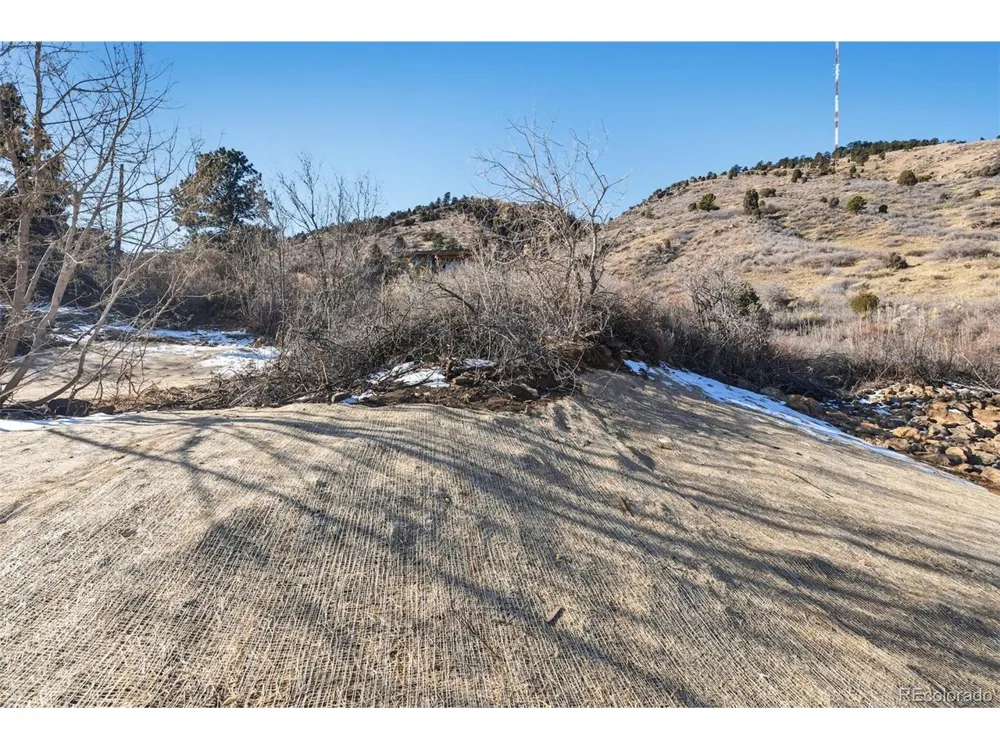 852 Shelton Road Golden, CO 80401
