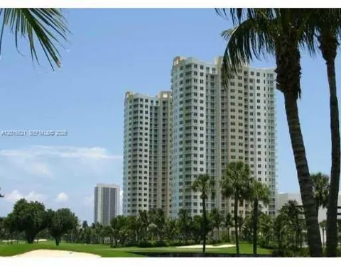 1745 E Hallandale Beach Blvd #802W