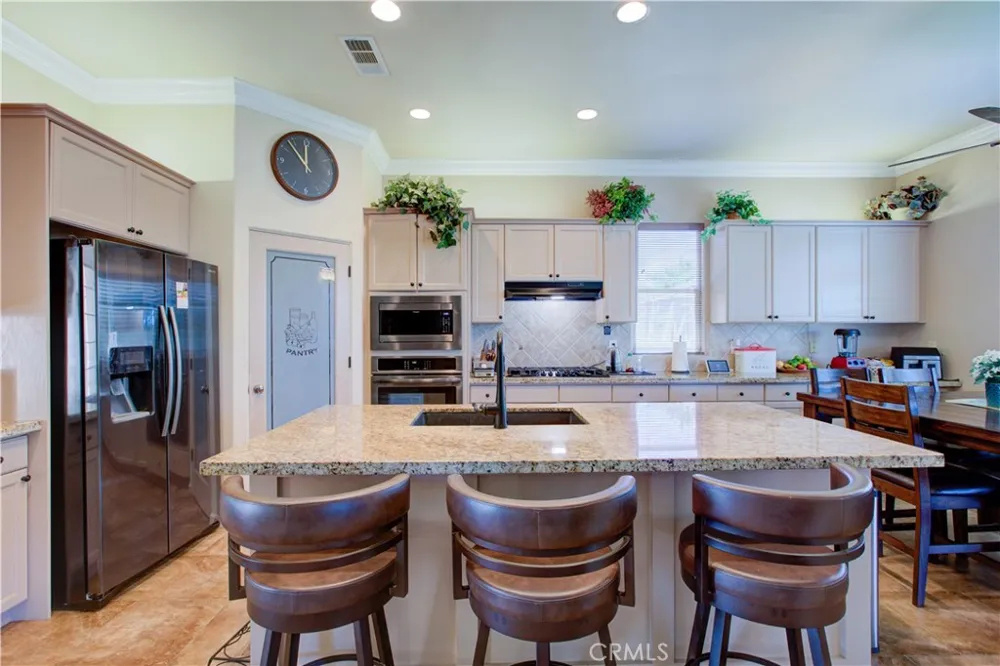 8020 Lake Shore Chowchilla, CA 93610