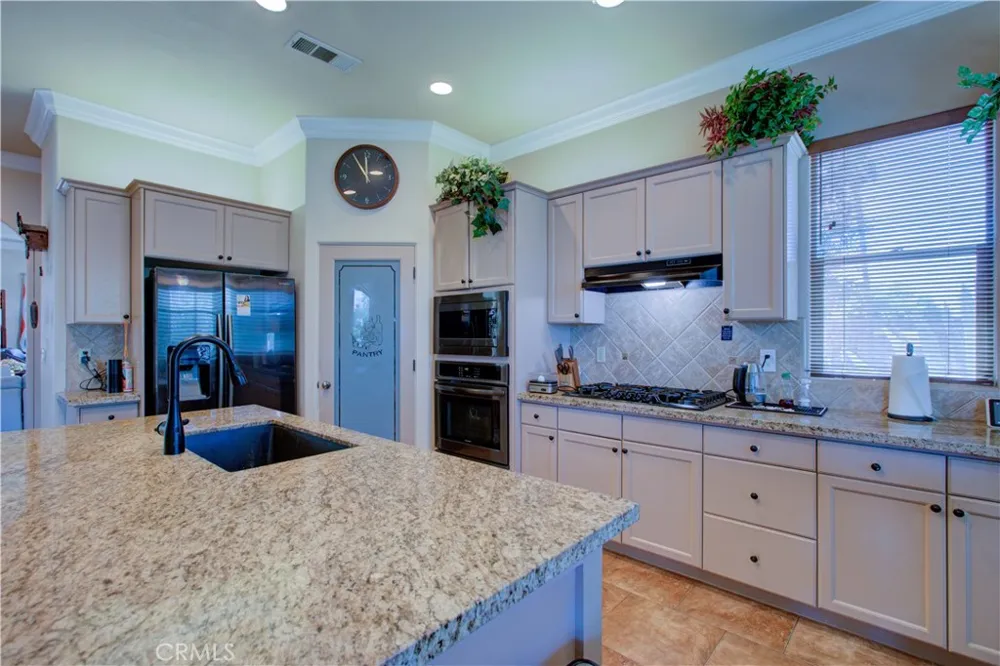 8020 Lake Shore Chowchilla, CA 93610