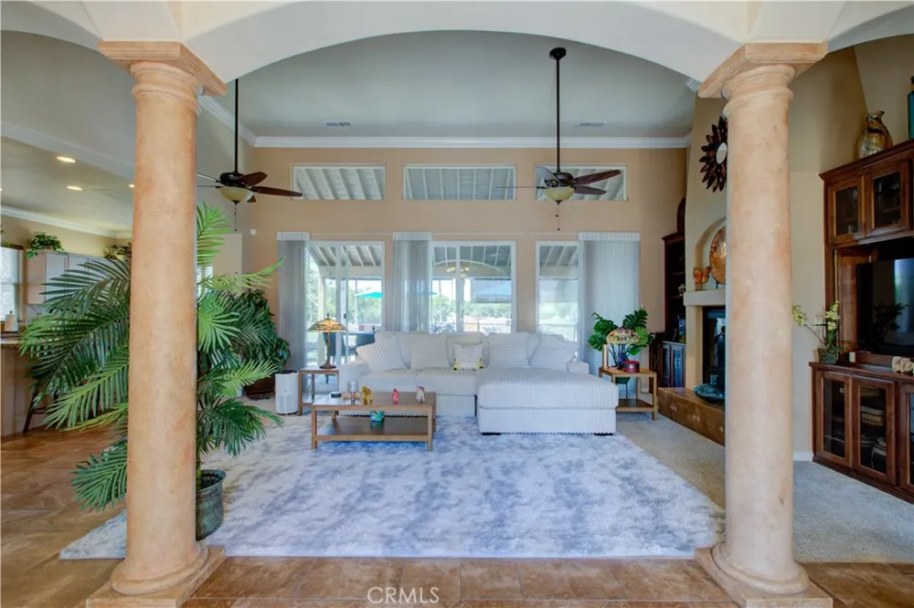 8020 Lake Shore Chowchilla, CA 93610