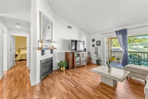 6210 Hartford Road #201