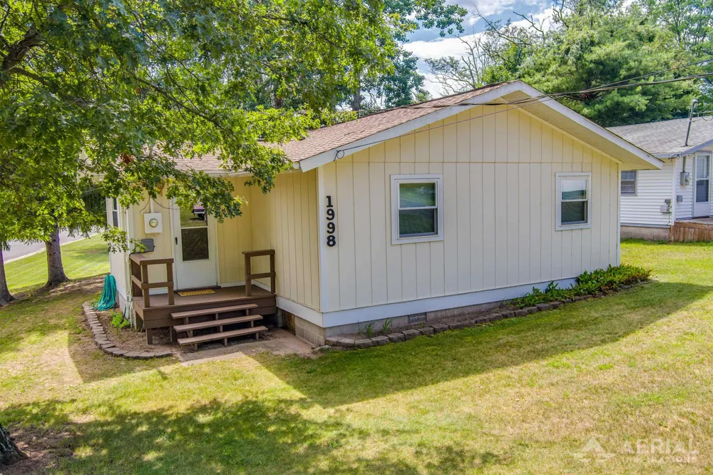 1998 Ogemaw Trail Churchill Township, MI 48661