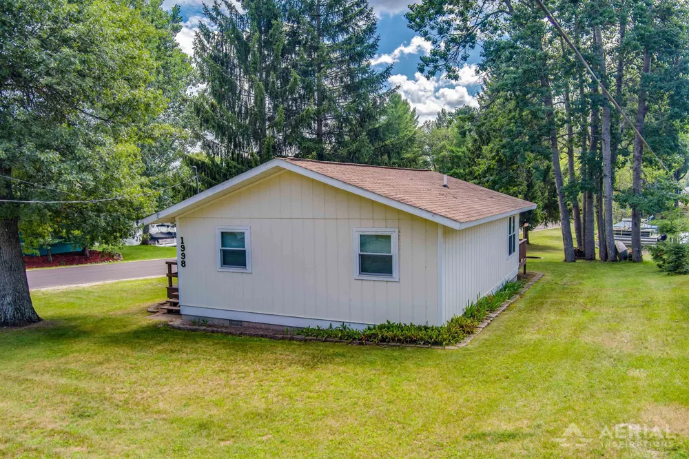 1998 Ogemaw Trail Churchill Township, MI 48661