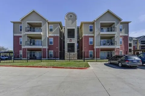 1901 Crossing Place ##3203