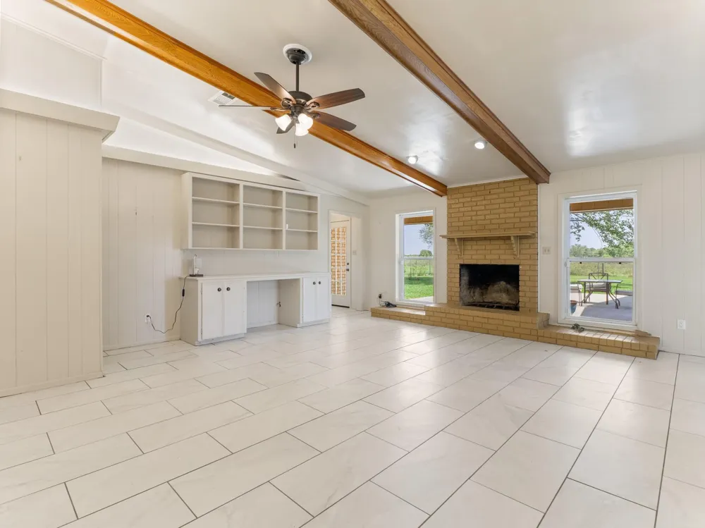 5067 Fm 2668 Bay City, TX 77414