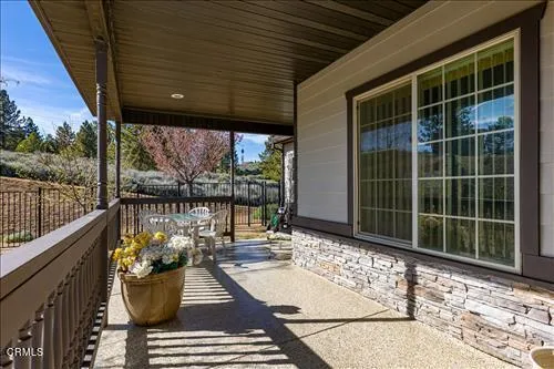 26941 Stirrup Way Tehachapi, CA 93561